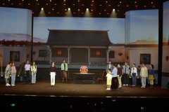 让从食文化从头“活起来、热起来”